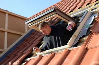 Pose de fenêtres de toit Velux à Vaudreville
